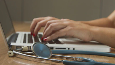 LLMs for MACE Detection in Clinical Notes featured image